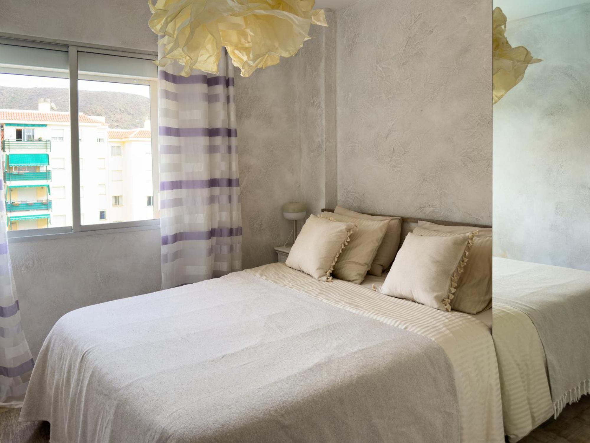 Apartamento Amazing 3-bedroom Apartment. Pool And Sea View!