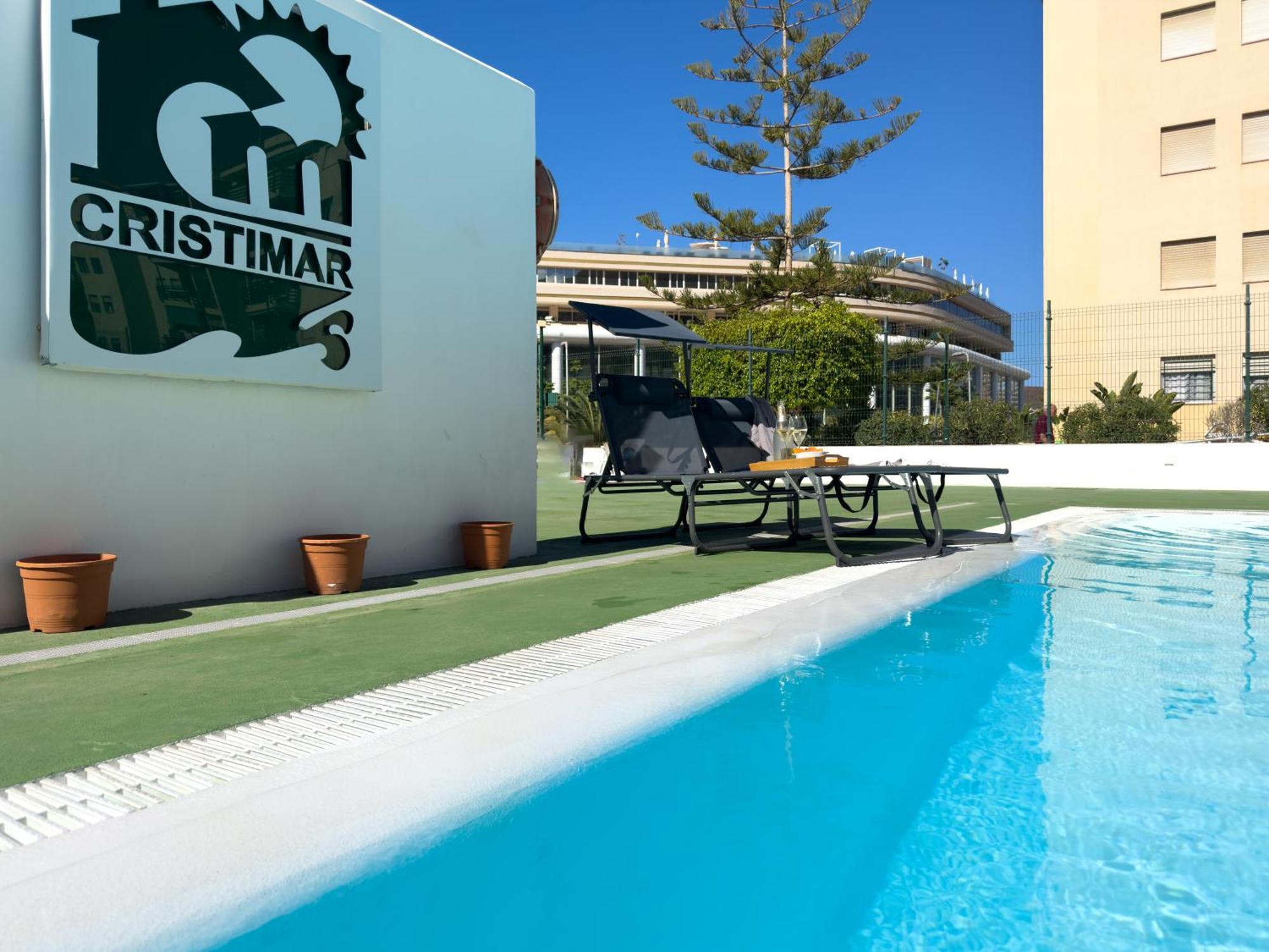 Amazing 3-bedroom Apartment. Pool And Sea View! *